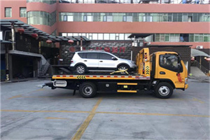 鹤山汽车紧急补胎换胎救援